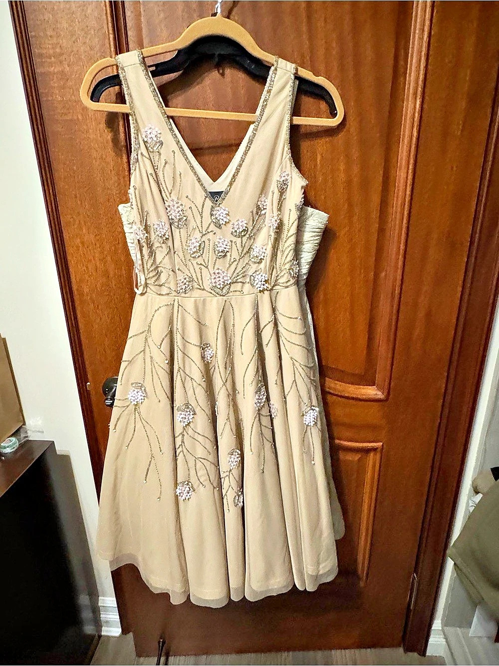 ADRIANNA PAPELL V-Neck Sleeveless Midi Floral Beaded A-Line Dress